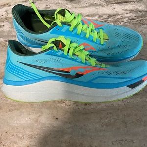 Saucony Endorphin Pro men’s size 11